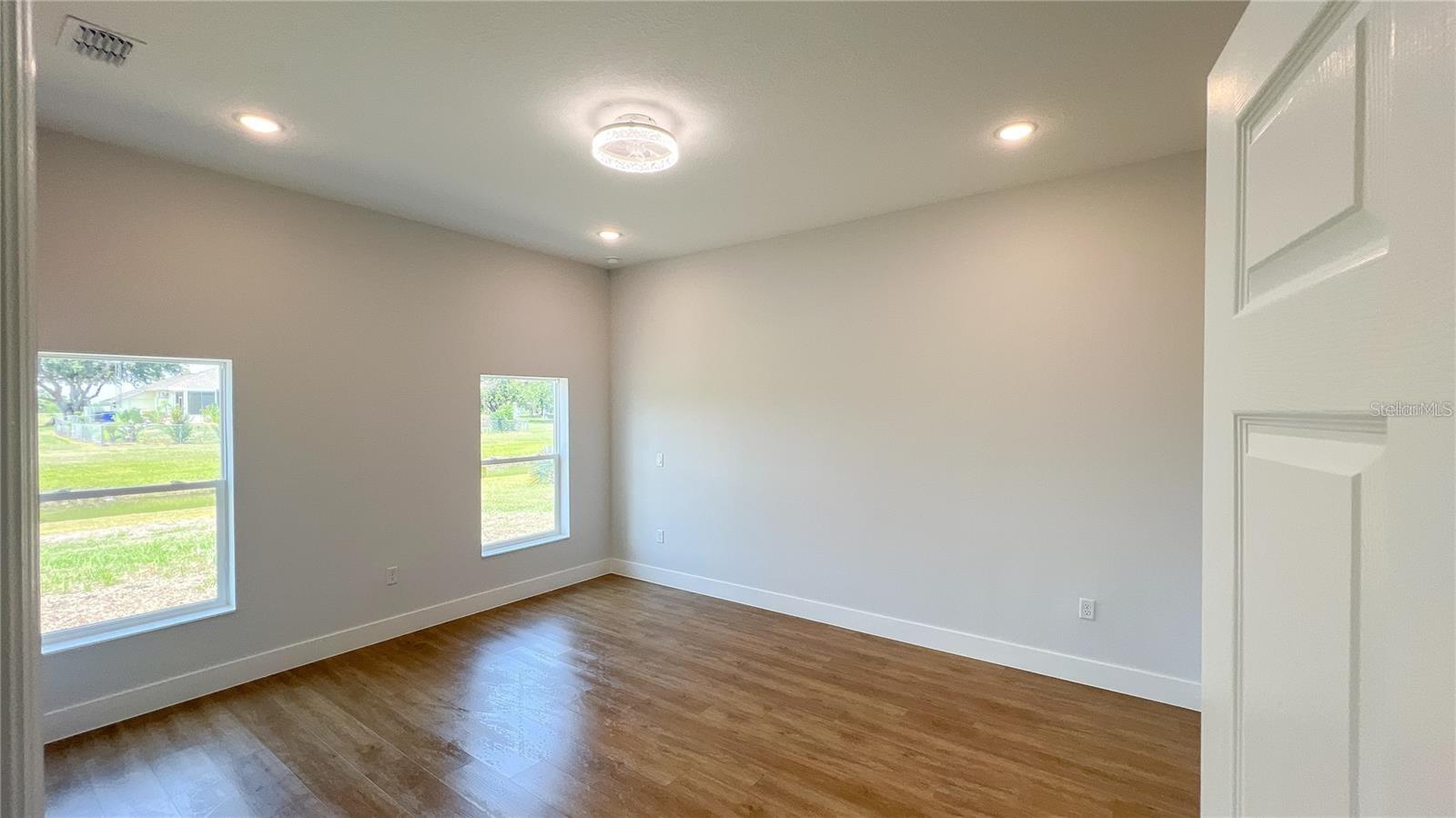 BLUE HERON GOLF + C.C. - Residential