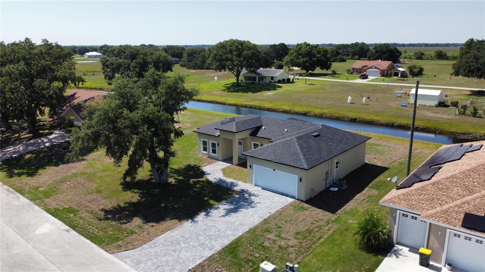 BLUE HERON GOLF + C.C. - Residential