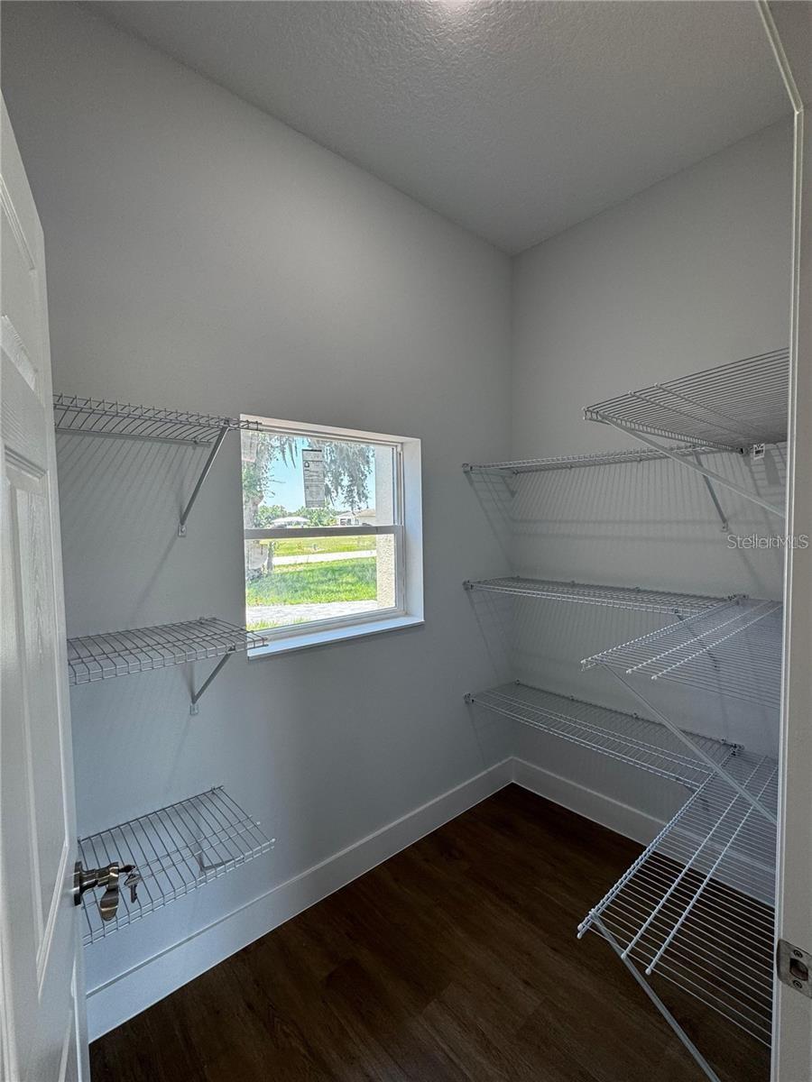 BLUE HERON GOLF + C.C. - Residential