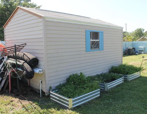 Manufactured Home in RUSKIN FL 2722 METRO DRIVE 49.jpg