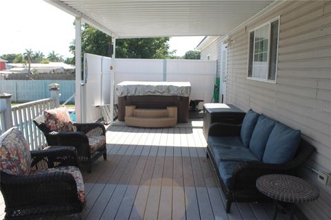 Manufactured Home in RUSKIN FL 2722 METRO DRIVE 17.jpg