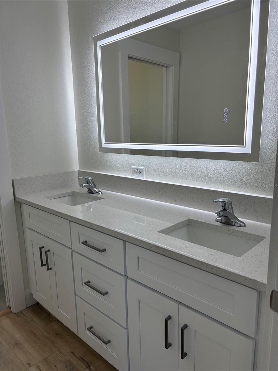 BAYVIEW ESTATES OF INDIAN ROCKS - Residential Lease