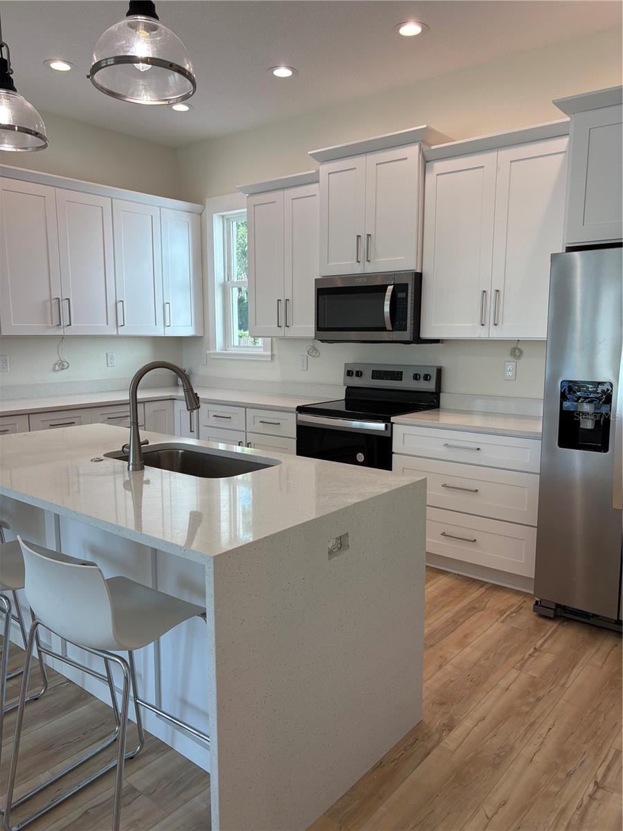 BAYVIEW ESTATES OF INDIAN ROCKS - Residential Lease