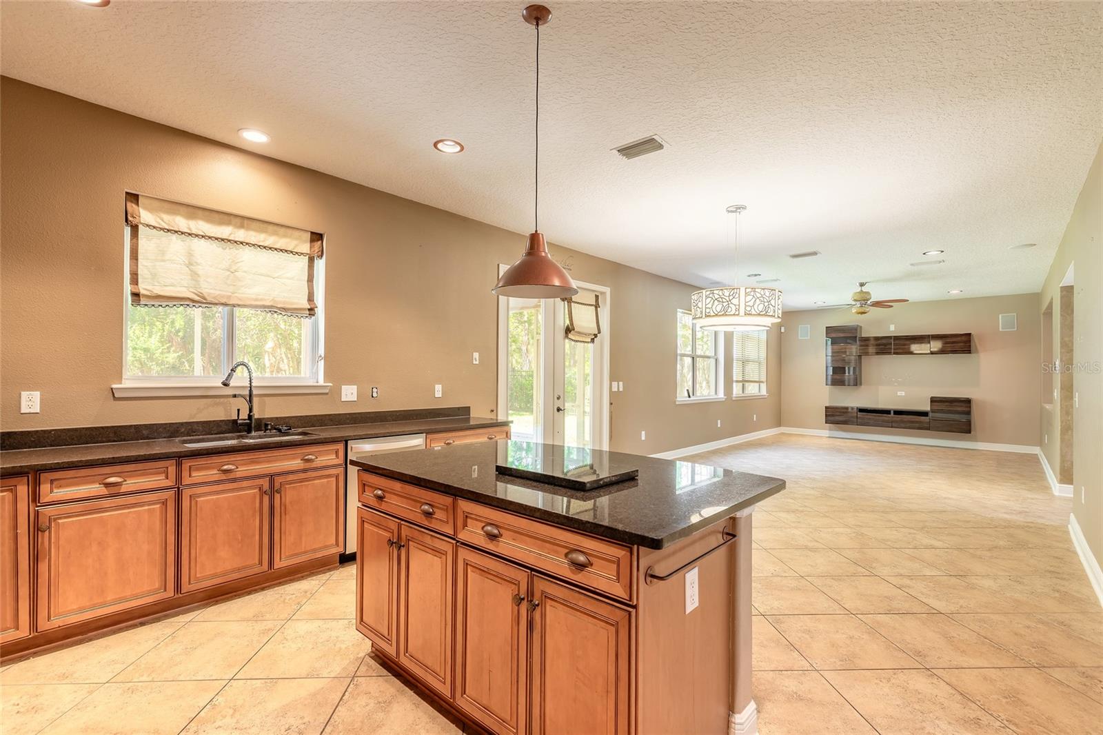 VENETIAN BAY PH 1B UNIT 01 - Residential