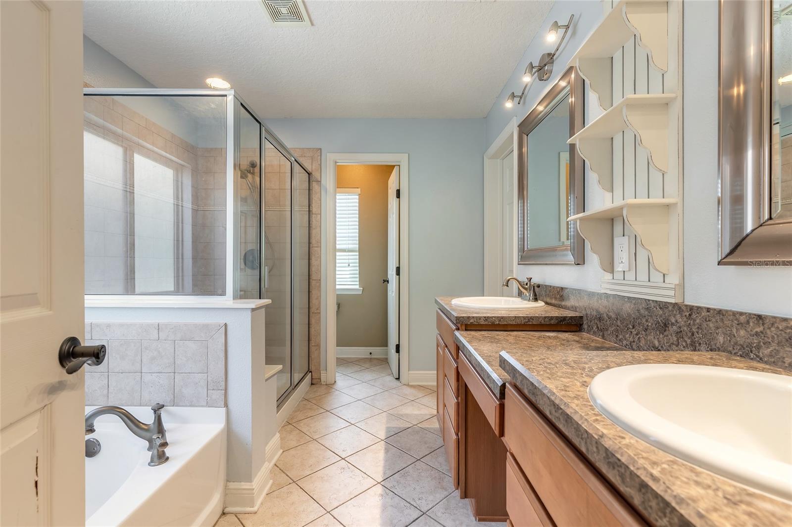 VENETIAN BAY PH 1B UNIT 01 - Residential