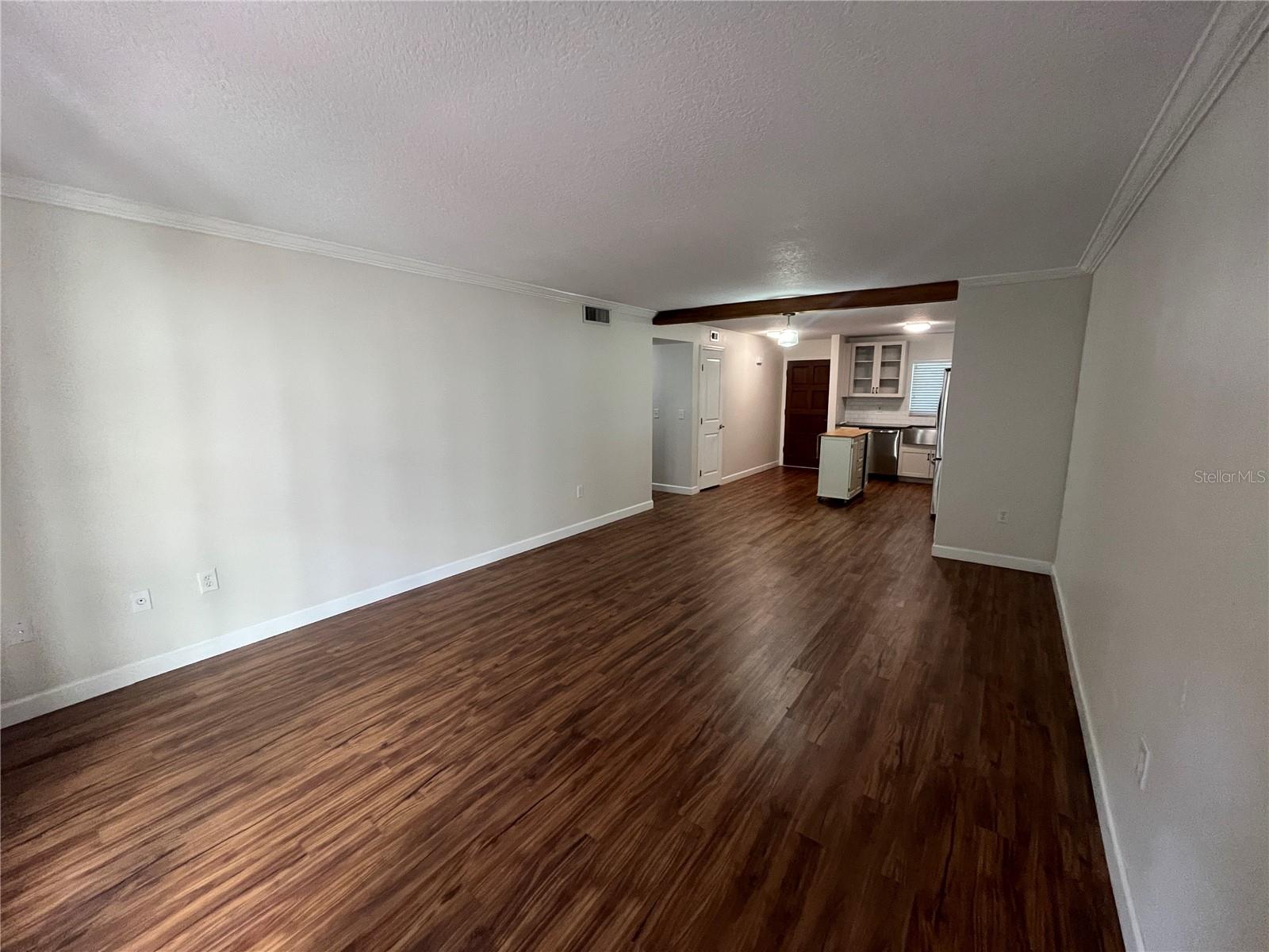 MAITLAND HOUSE - Residential Lease