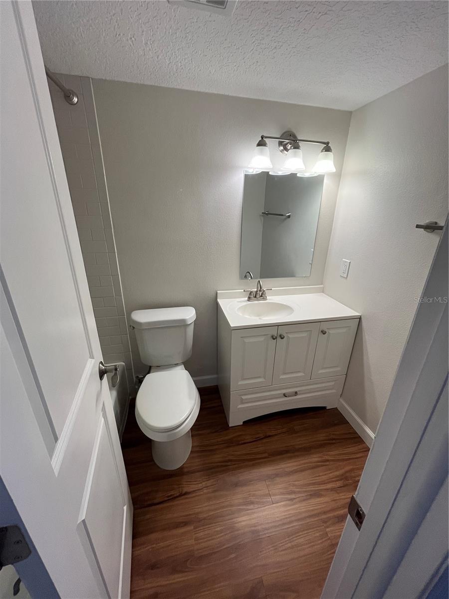 MAITLAND HOUSE - Residential Lease