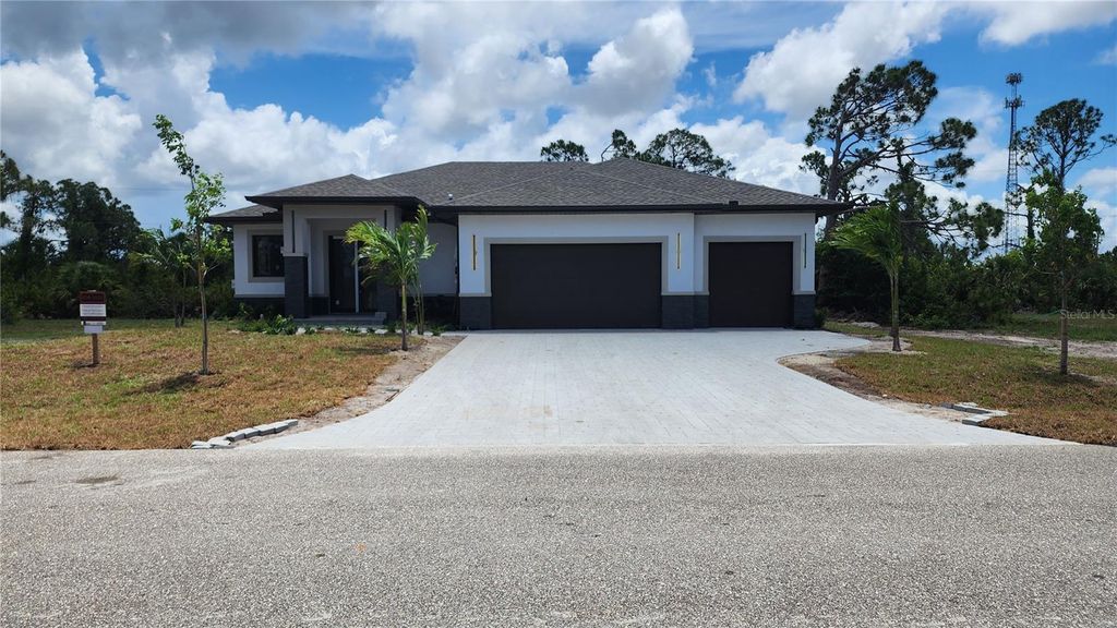 Photo of 47 Brig Circle E, Placida, FL 33946 (MLS # O6369083)