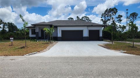 Photo of 47 Brig Circle E, Placida, FL 33946 (MLS # O6369083)