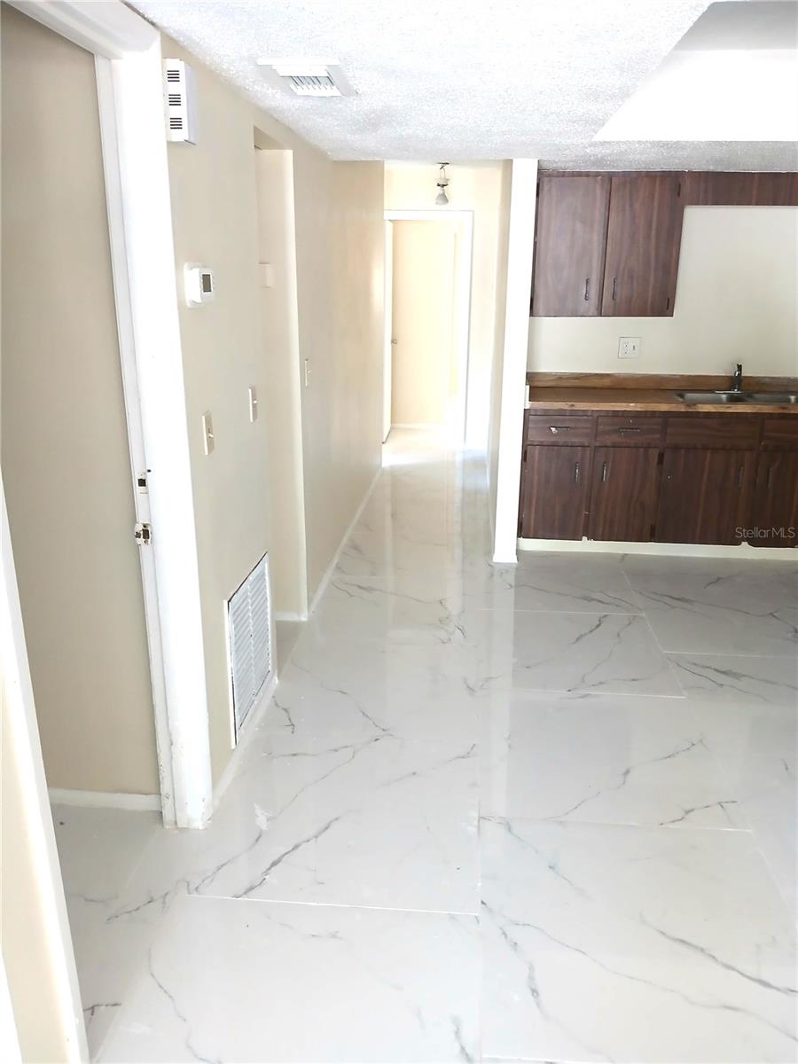 BUCKEYE MANOR - Residential Income