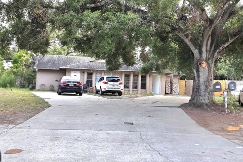 Photo of 208 58th Avenue E, Bradenton, FL 34203 (MLS # A4685901)