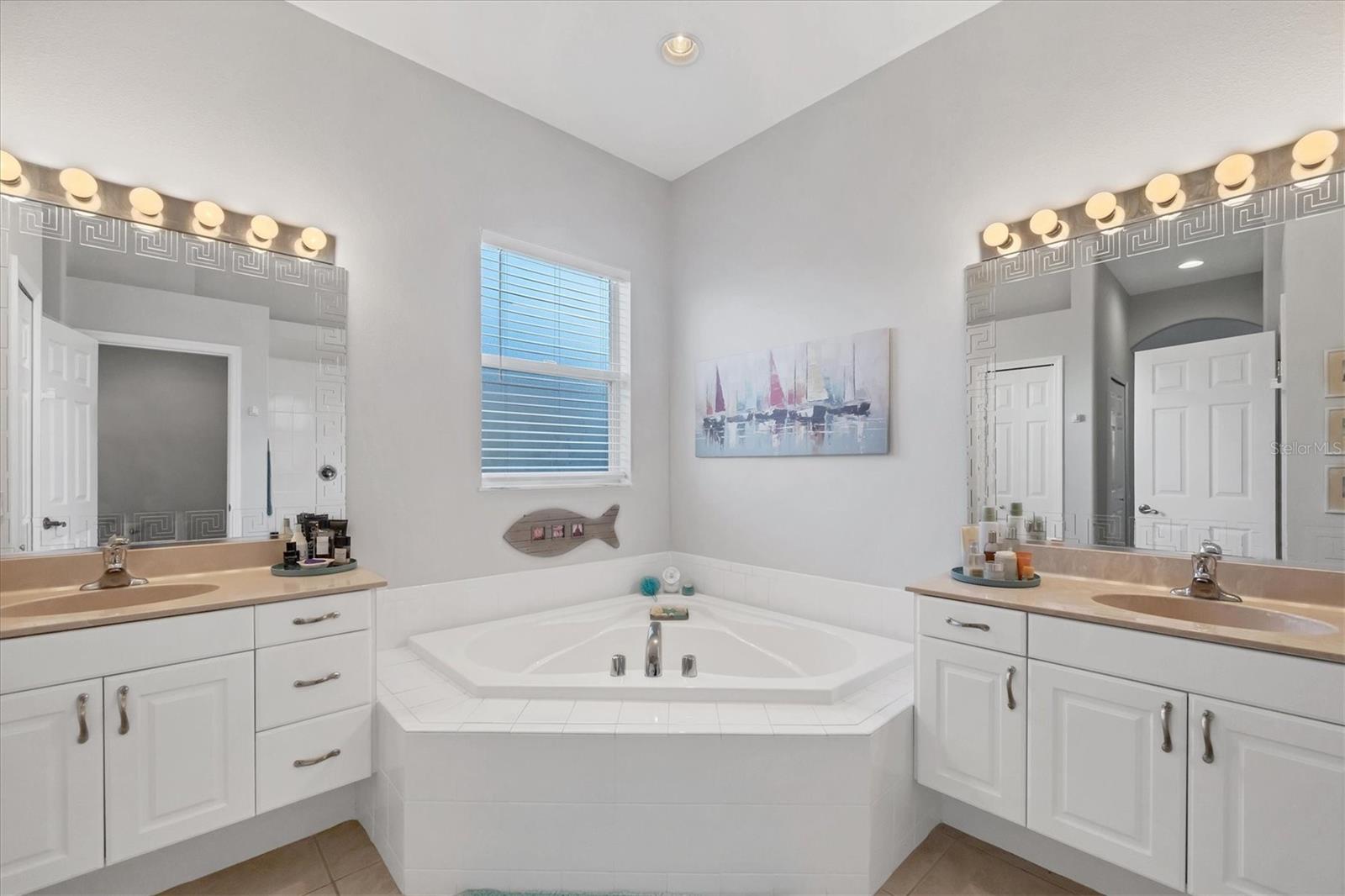 BOBCAT TRAIL PH 2 - Residential