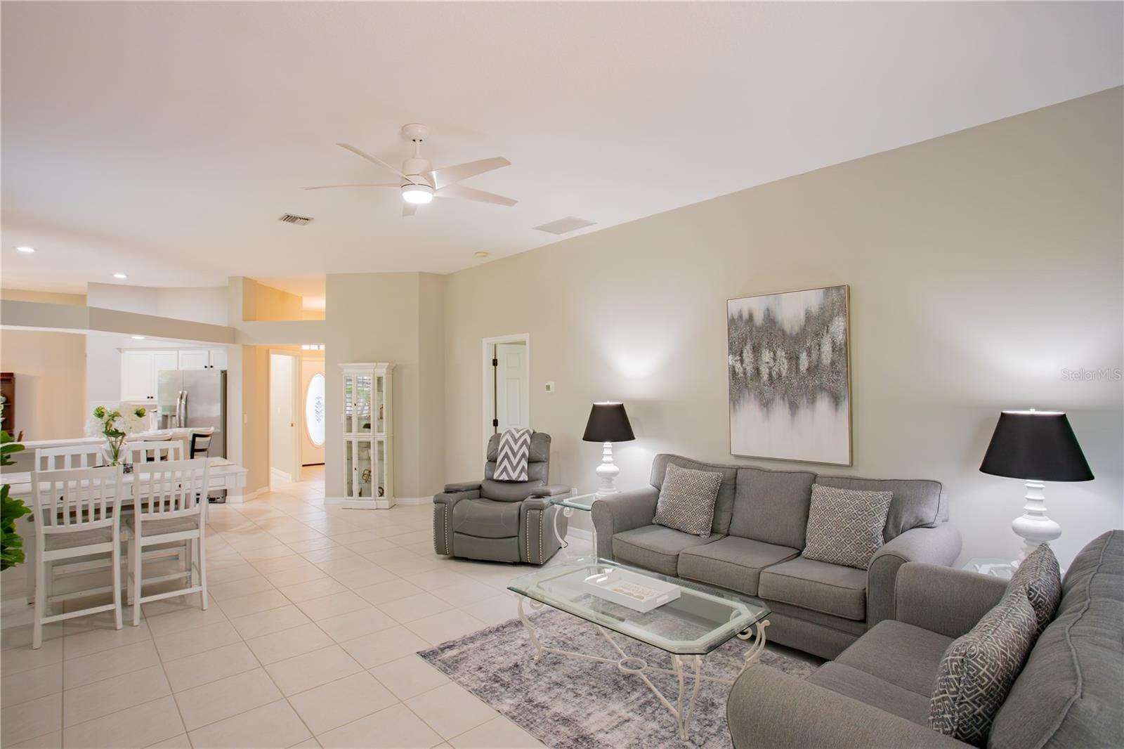624 SILK OAK DRIVE