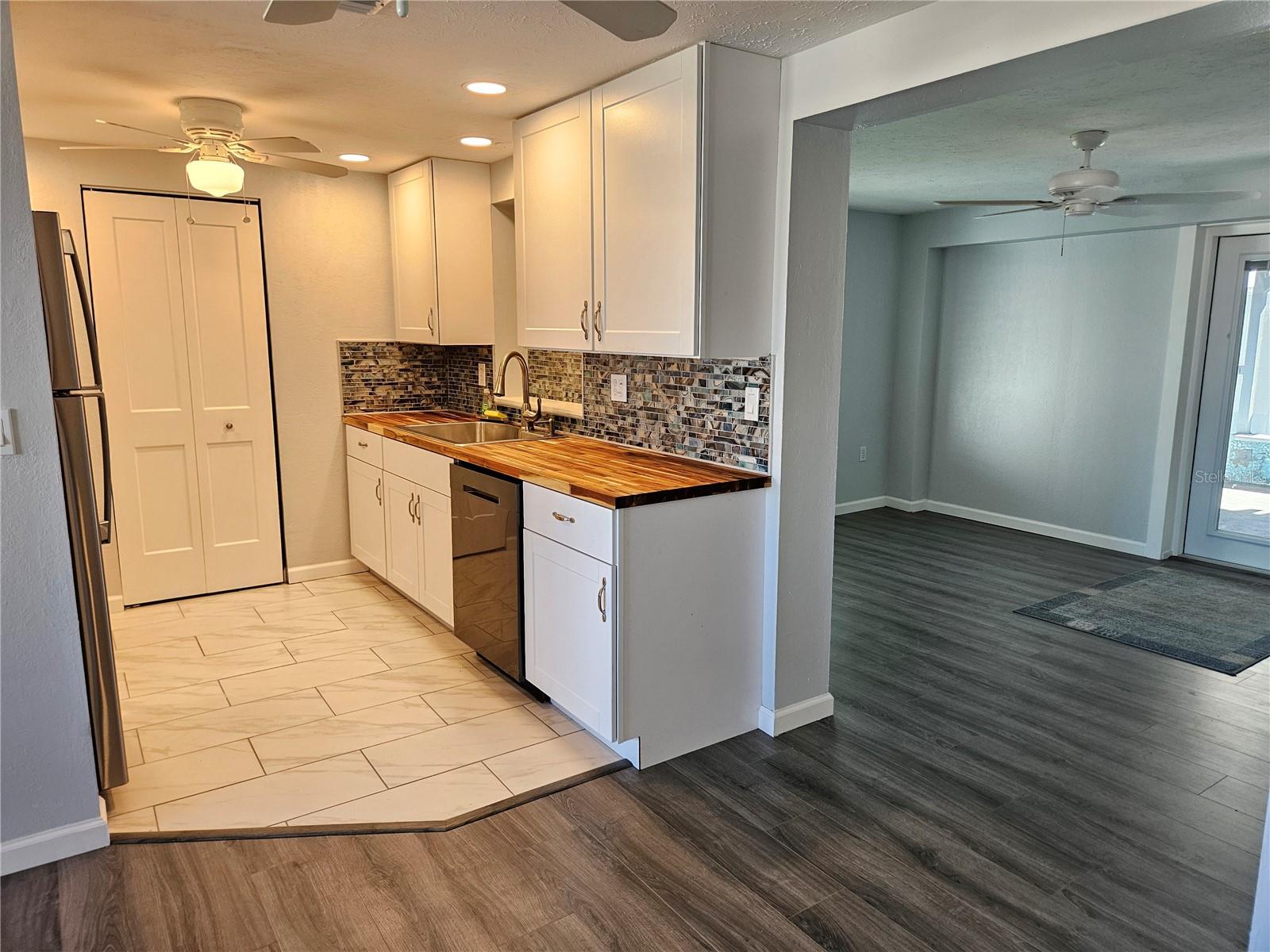 PINE LAKE - Residential Lease