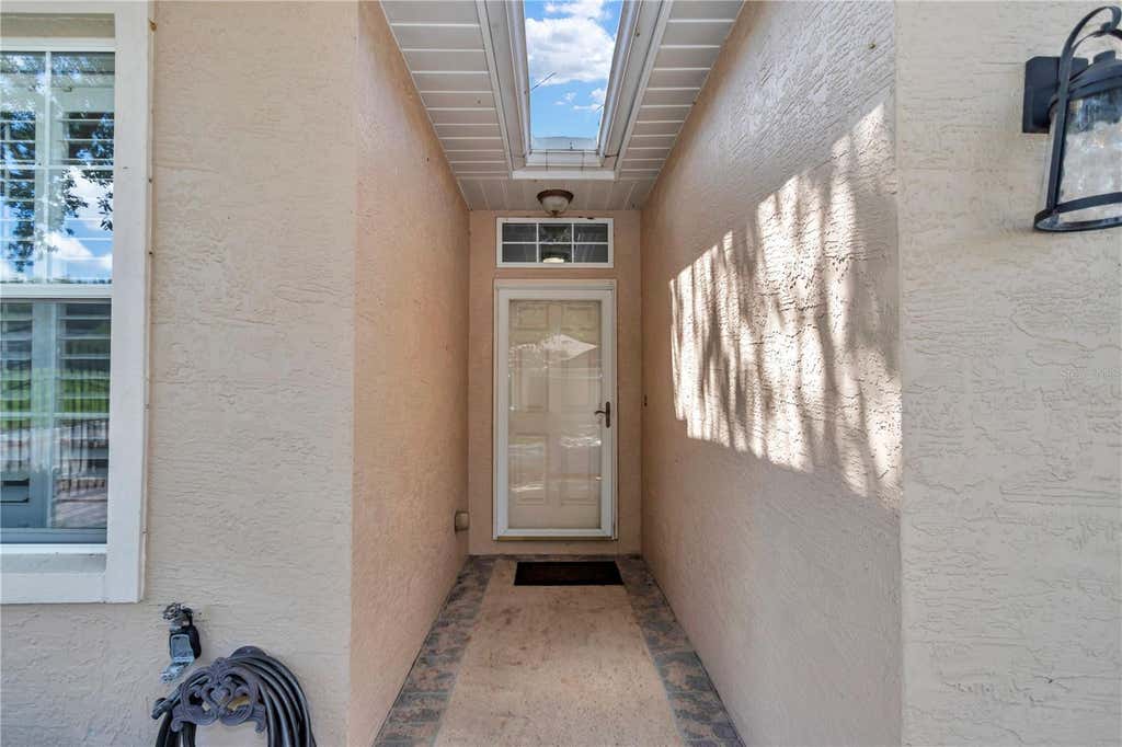Photo of 3302 SW 38th Place, Ocala, FL 34474 (MLS # OM730252)