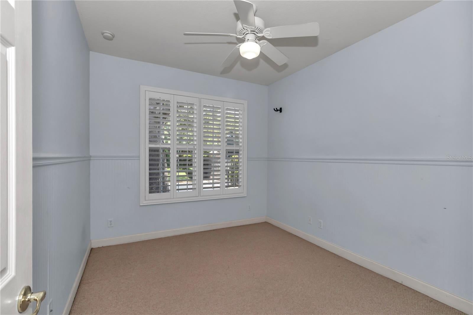 3302 SW 38TH PLACE