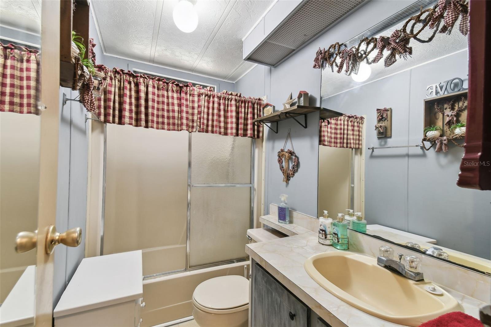 MARTIN ESTATES - Residential