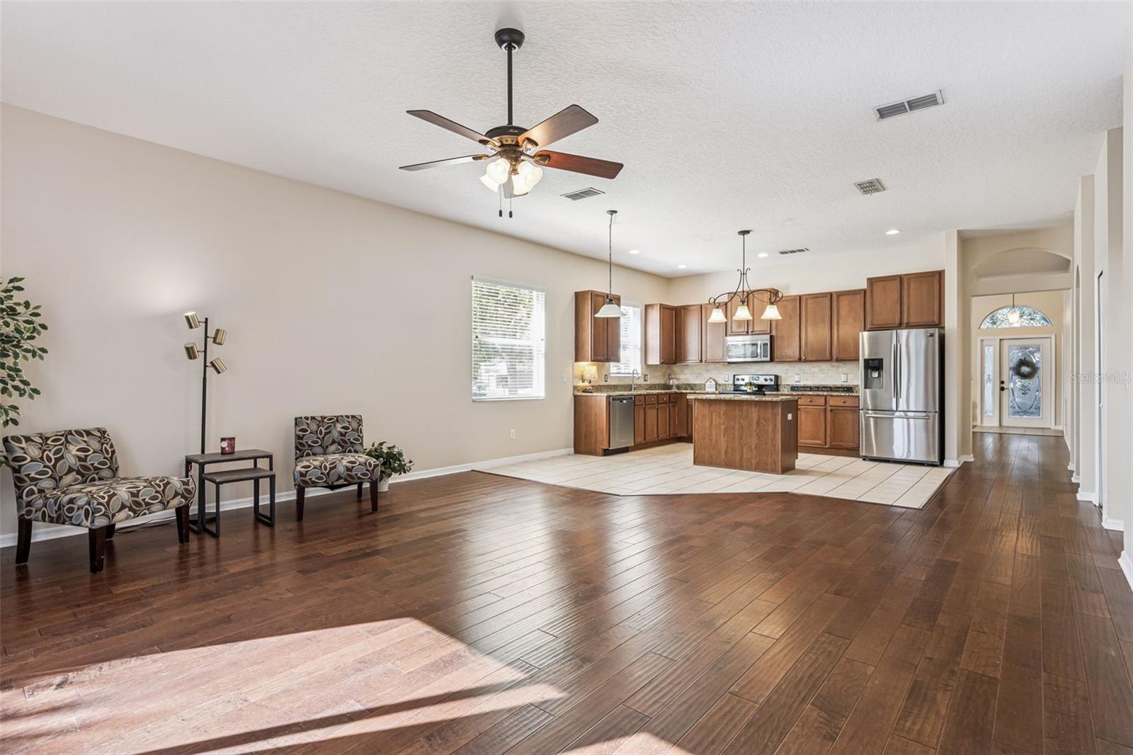 LIVE OAK RESERVE UNIT THREE - Residential