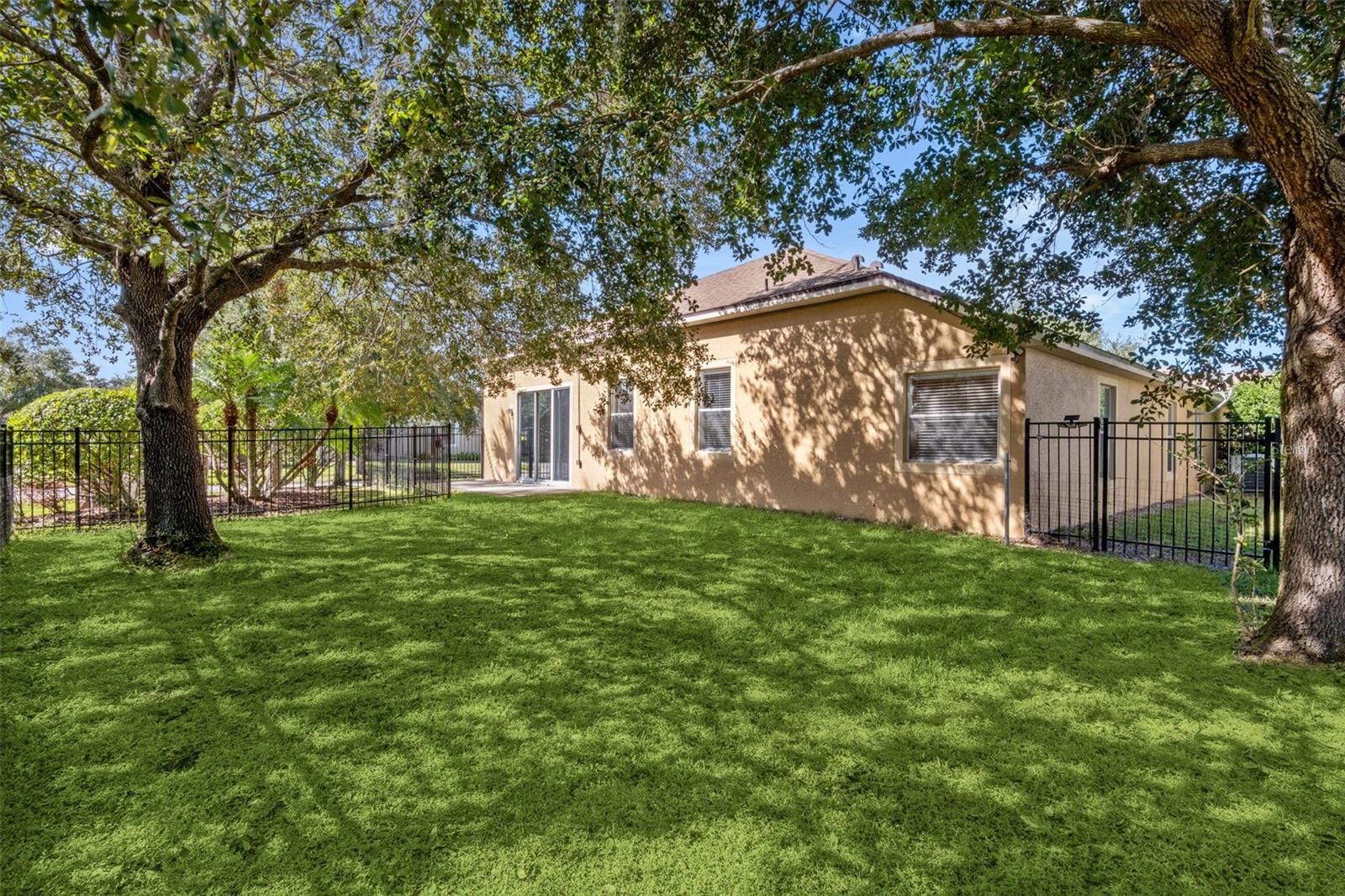 LIVE OAK RESERVE UNIT THREE - Residential