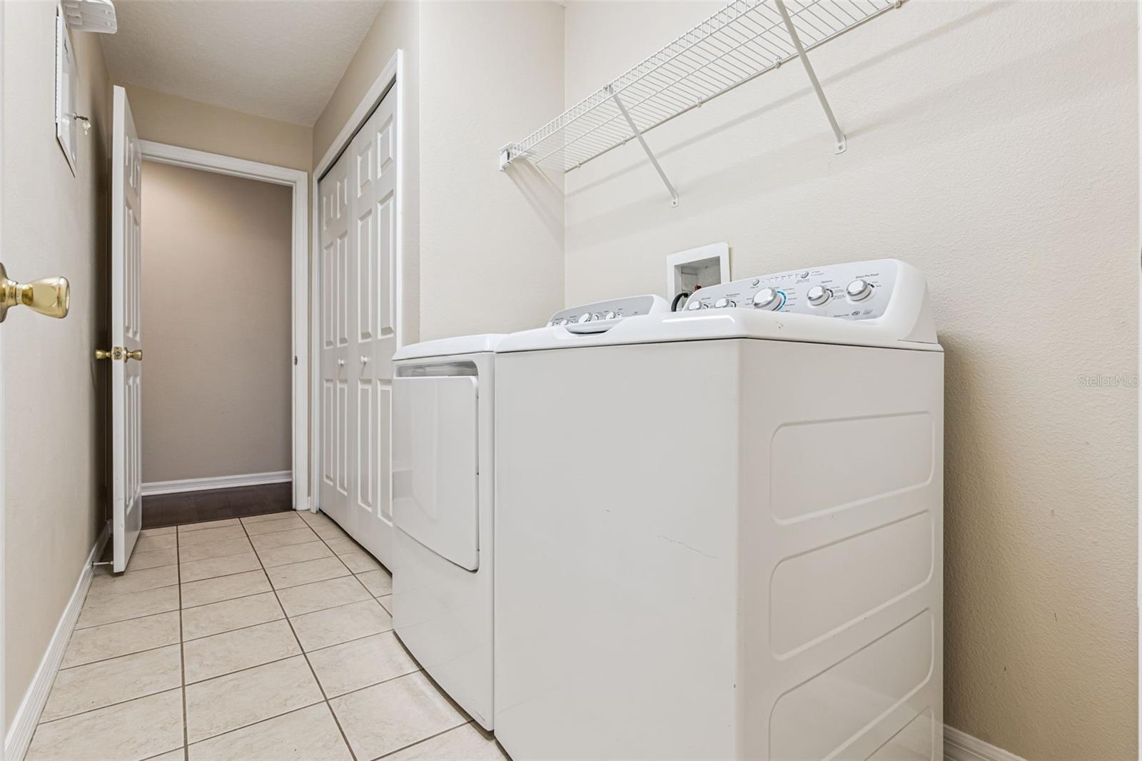 LIVE OAK RESERVE UNIT THREE - Residential