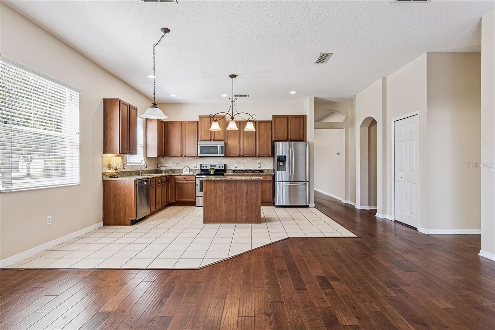 LIVE OAK RESERVE UNIT THREE - Residential