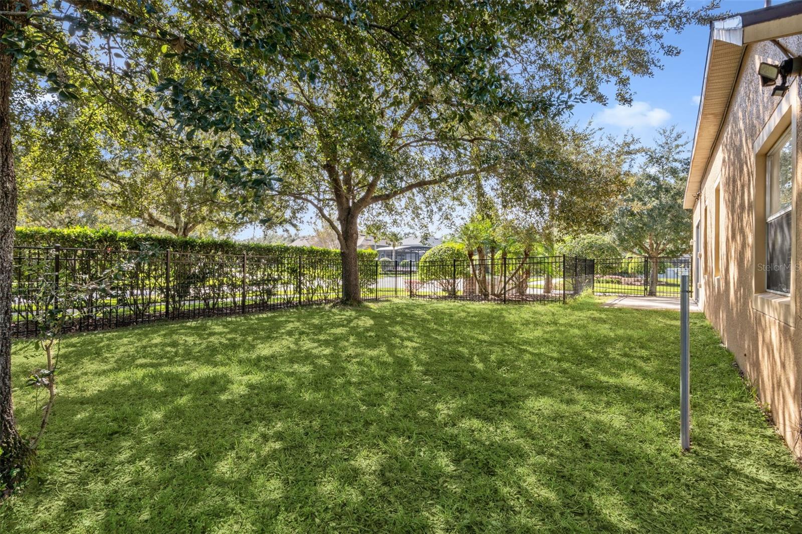 LIVE OAK RESERVE UNIT THREE - Residential
