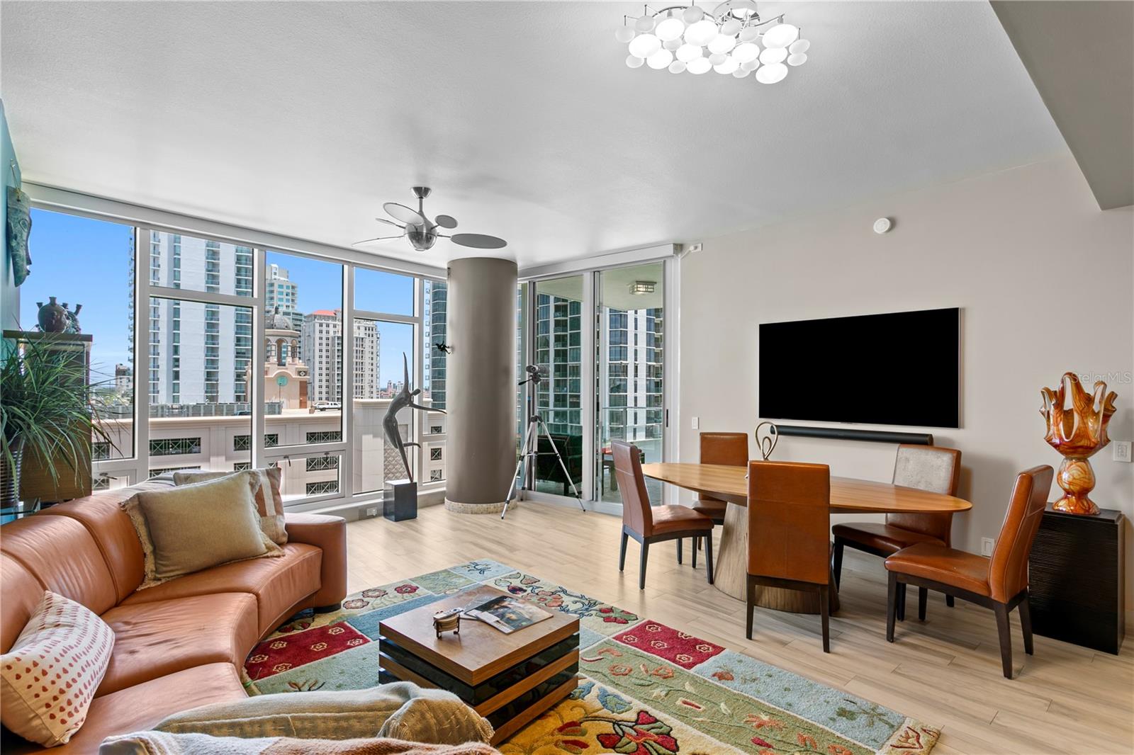 SIGNATURE PLACE CONDO - Residential