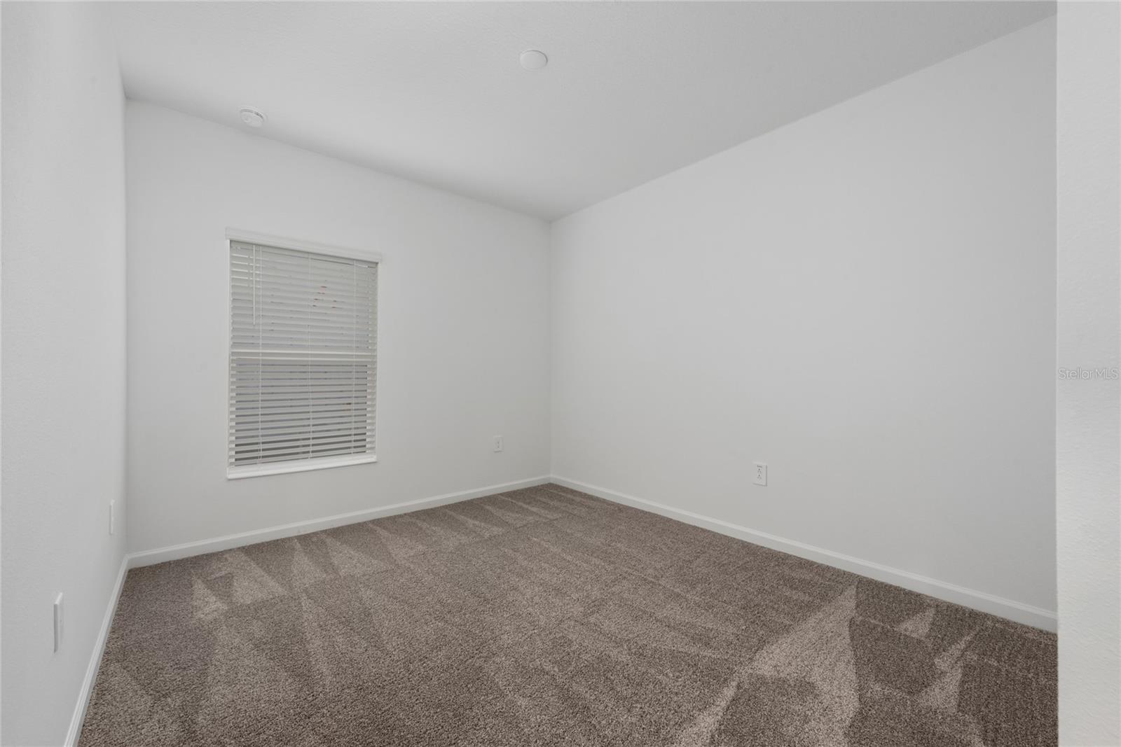 CASCADES - Residential Lease