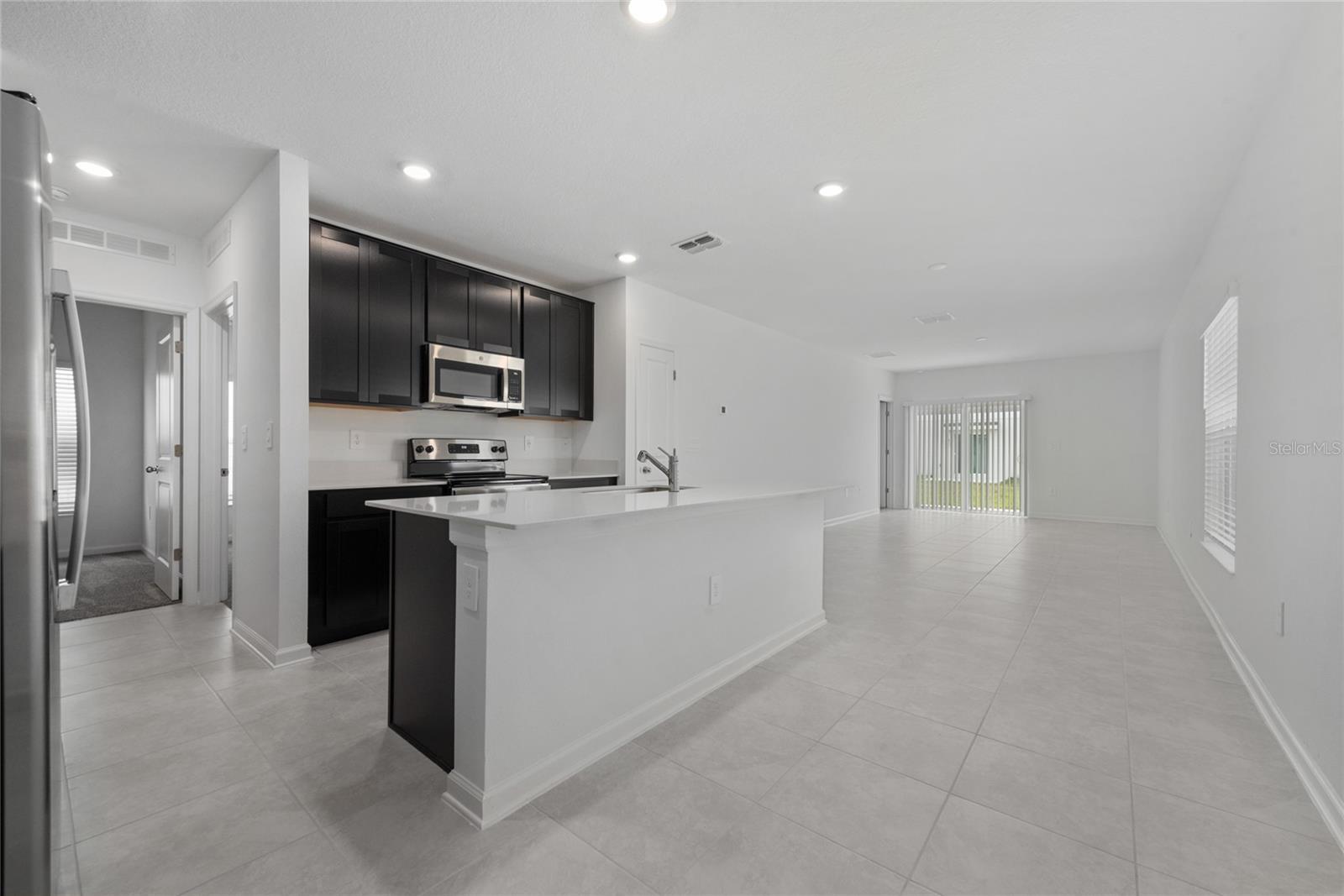 CASCADES - Residential Lease