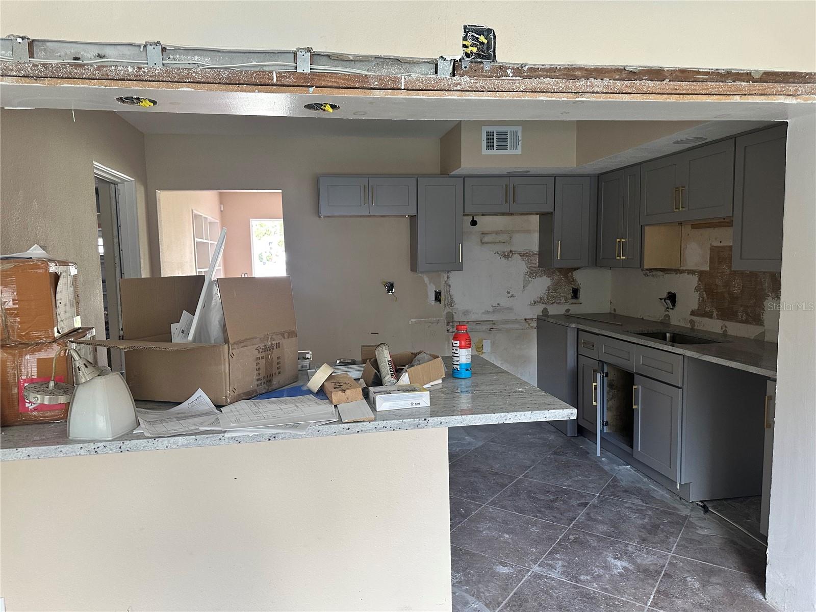 GULF COAST ESTATES - Residential