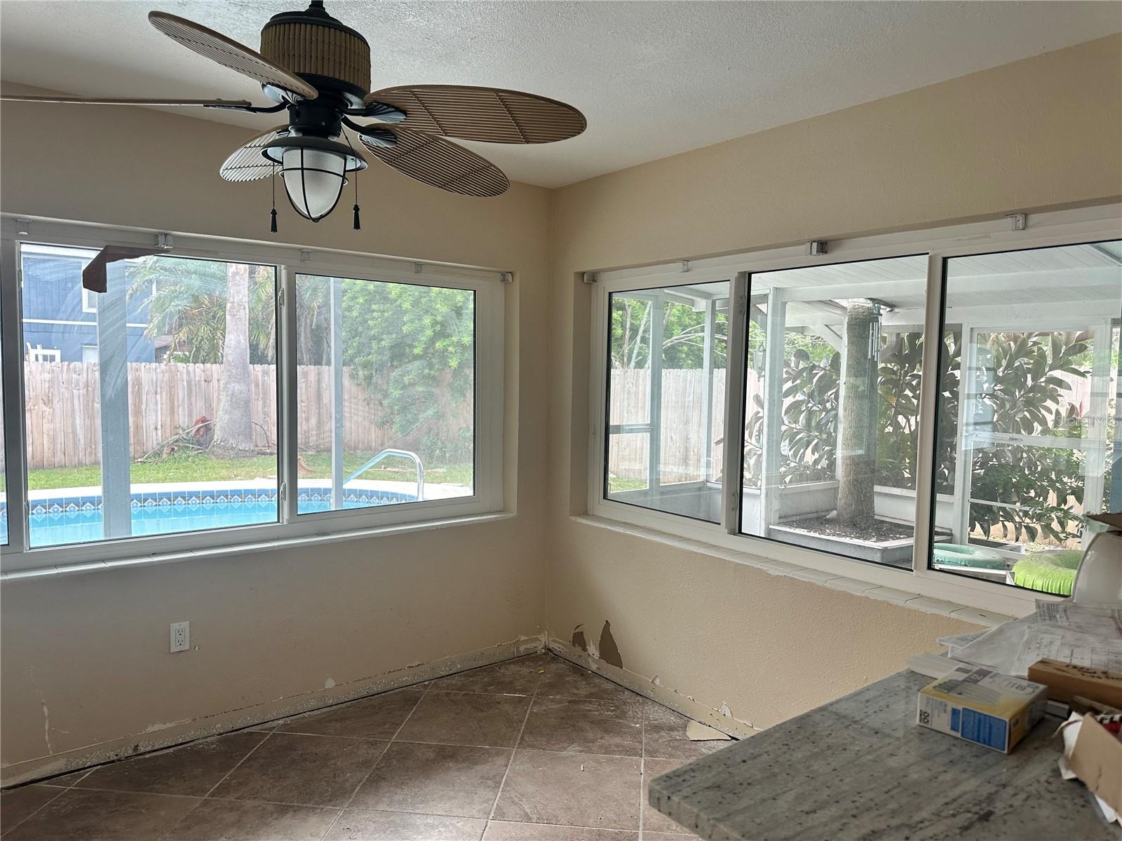 GULF COAST ESTATES - Residential