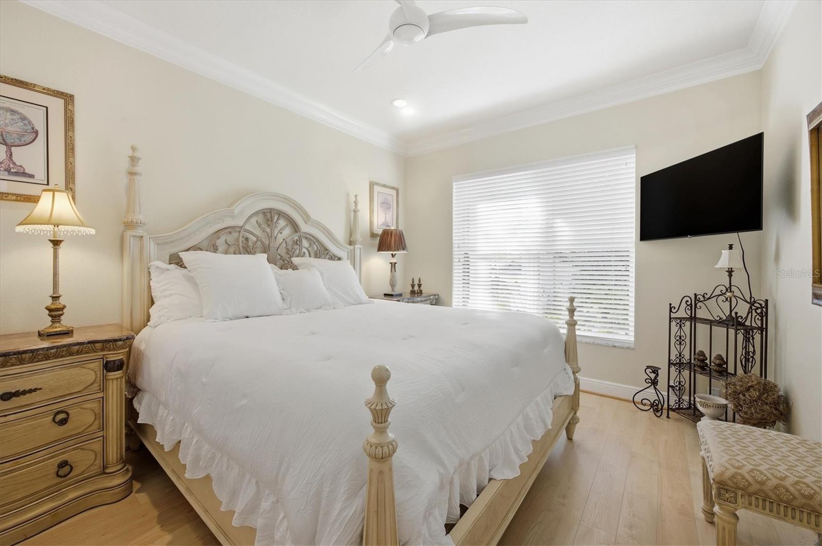 DEER CREEK - Residential