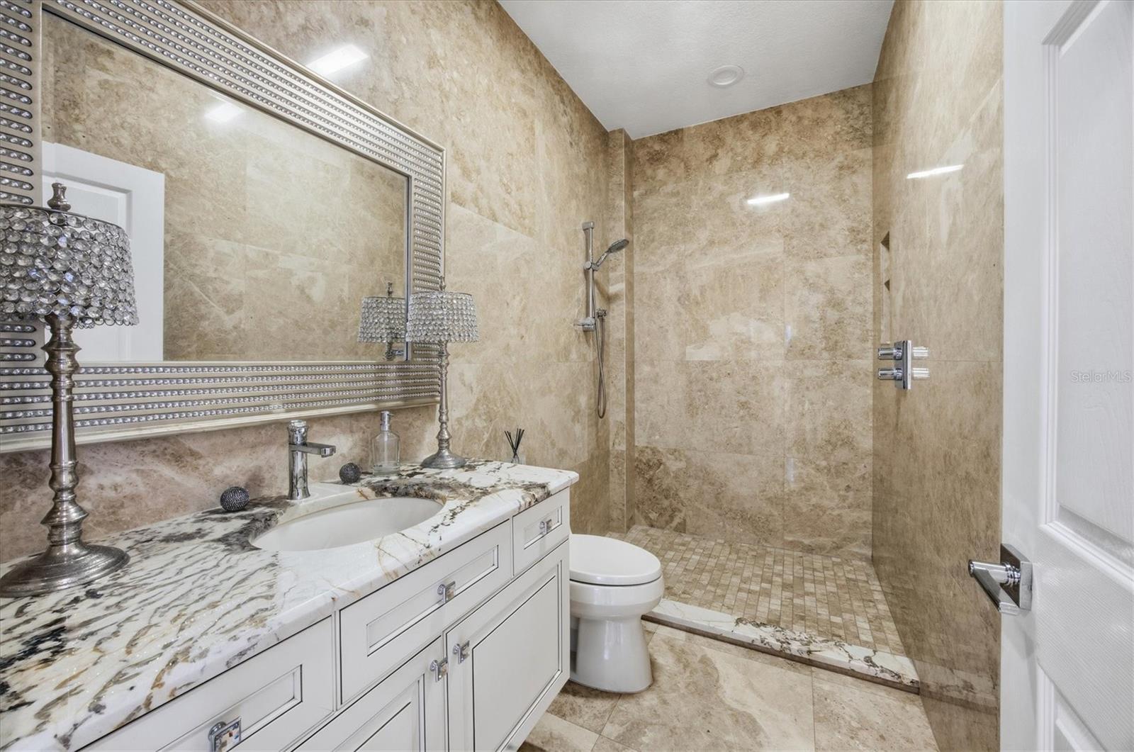 DEER CREEK - Residential