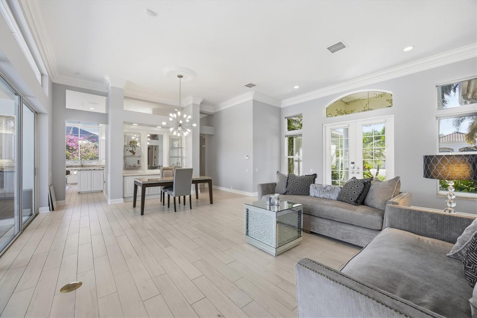 DEER CREEK - Residential