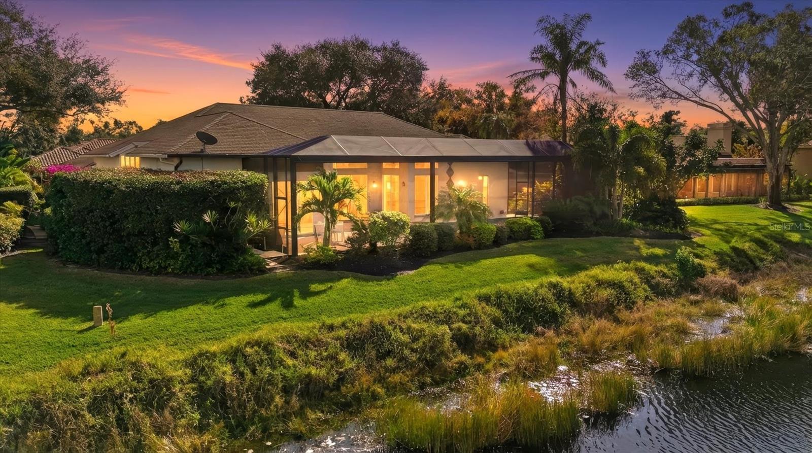 8687 WOODBRIAR DRIVE