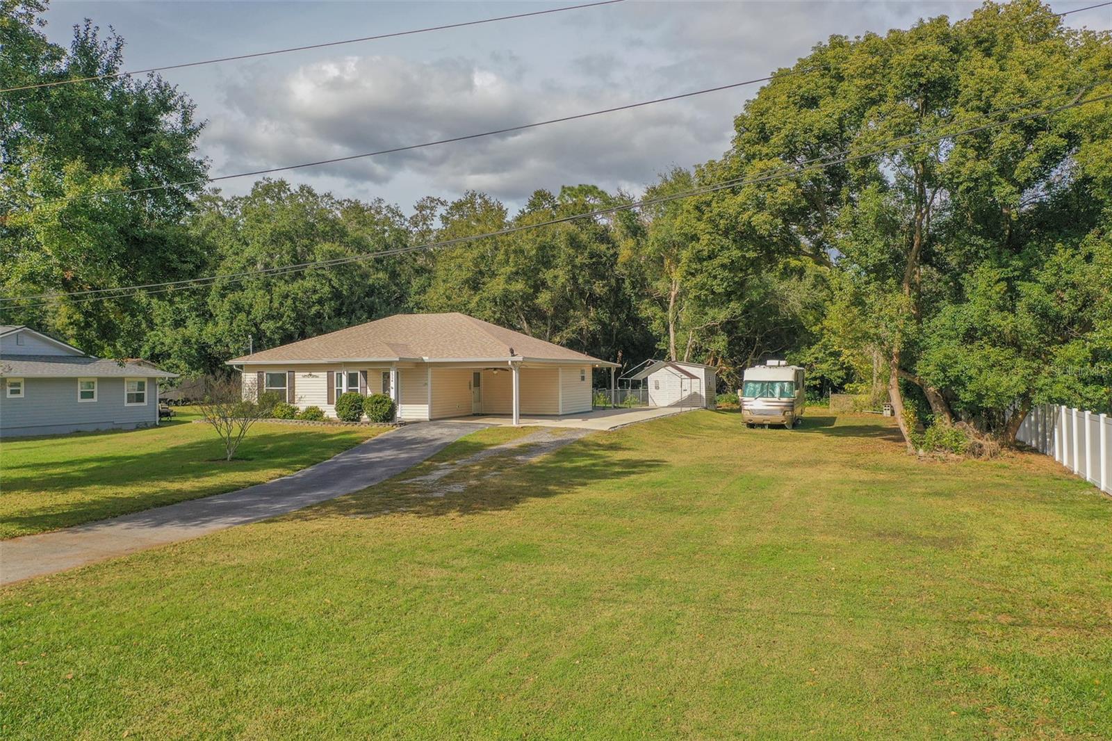 LAKEWOOD PARK - Residential