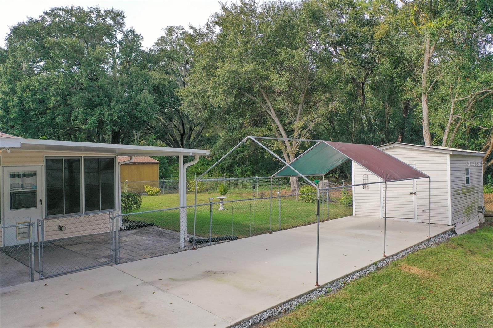 LAKEWOOD PARK - Residential