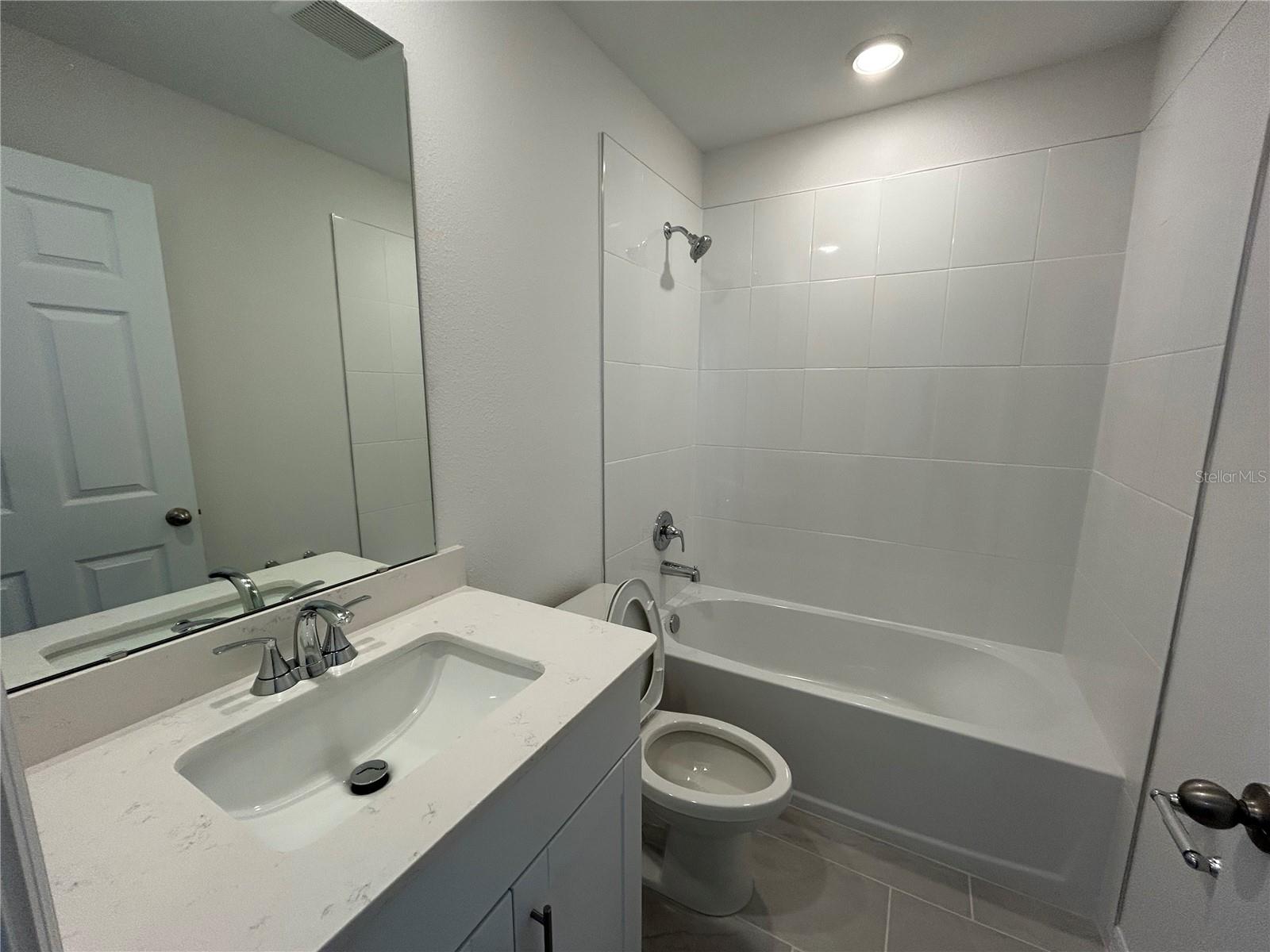 WINDERMERE TRAILS - Residential Lease