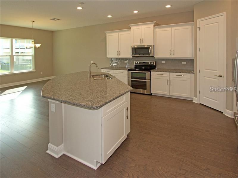 WINDERMERE TRAILS - Residential Lease