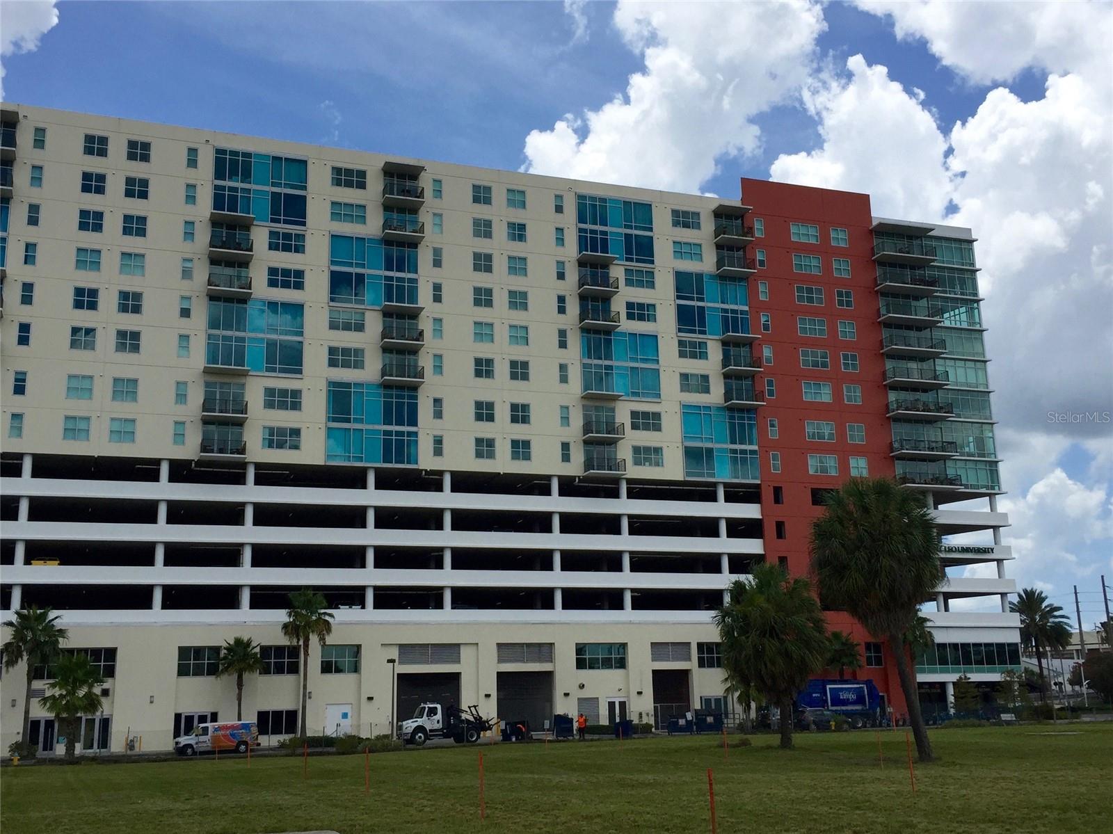 1120 E KENNEDY BOULEVARD 920