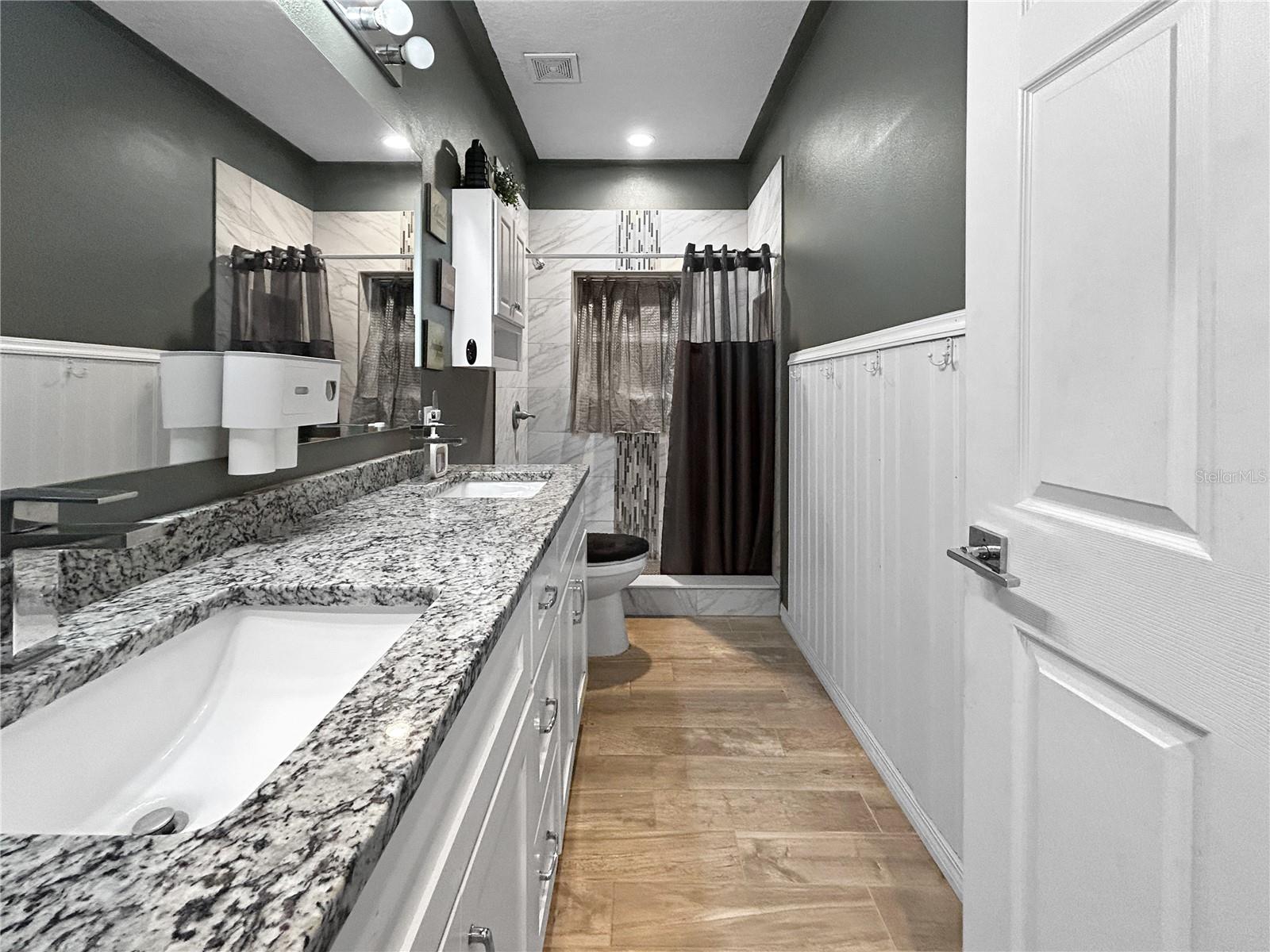 MASCOTTE SUNSET HEIGHTS - Residential