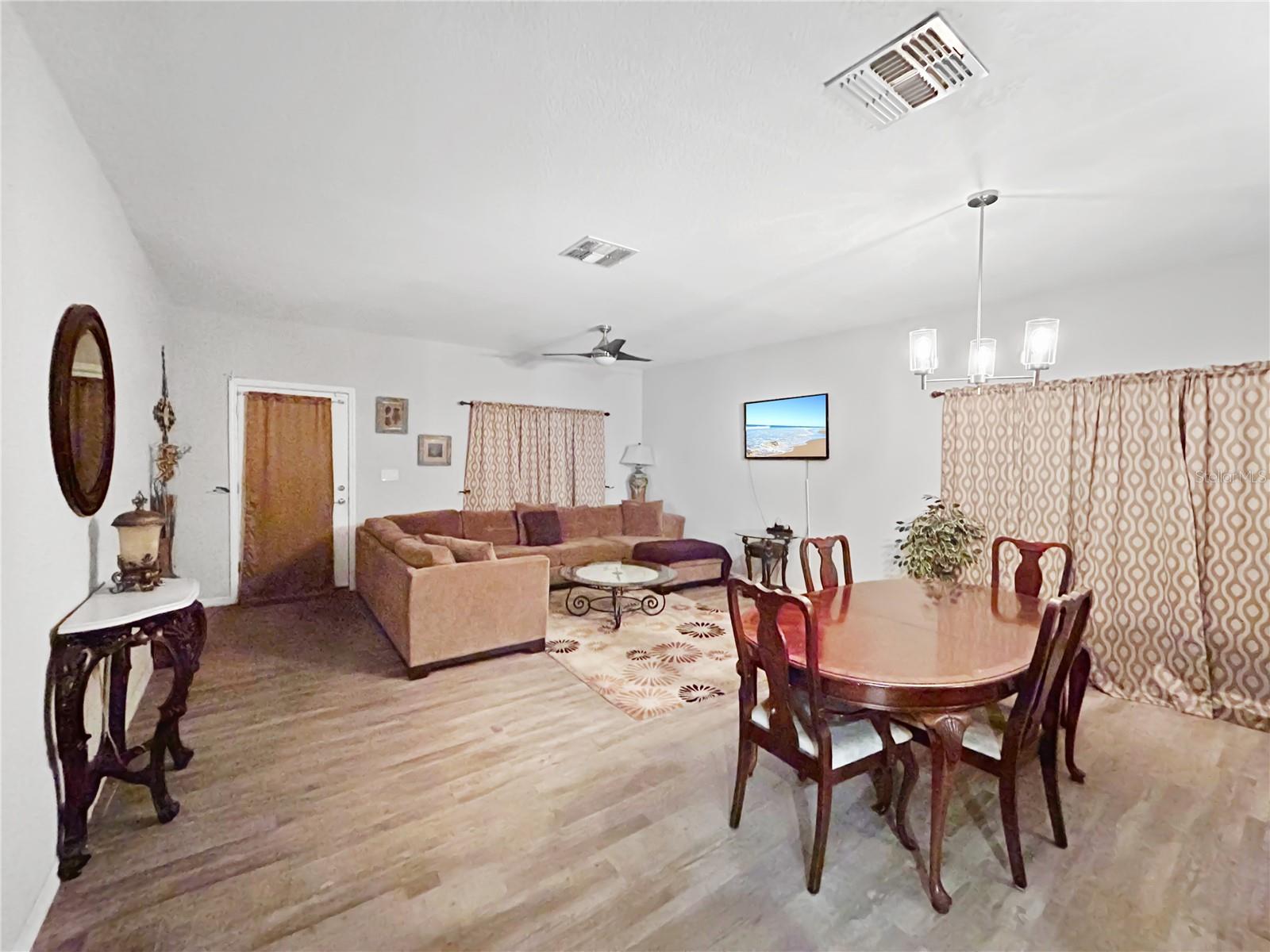 MASCOTTE SUNSET HEIGHTS - Residential