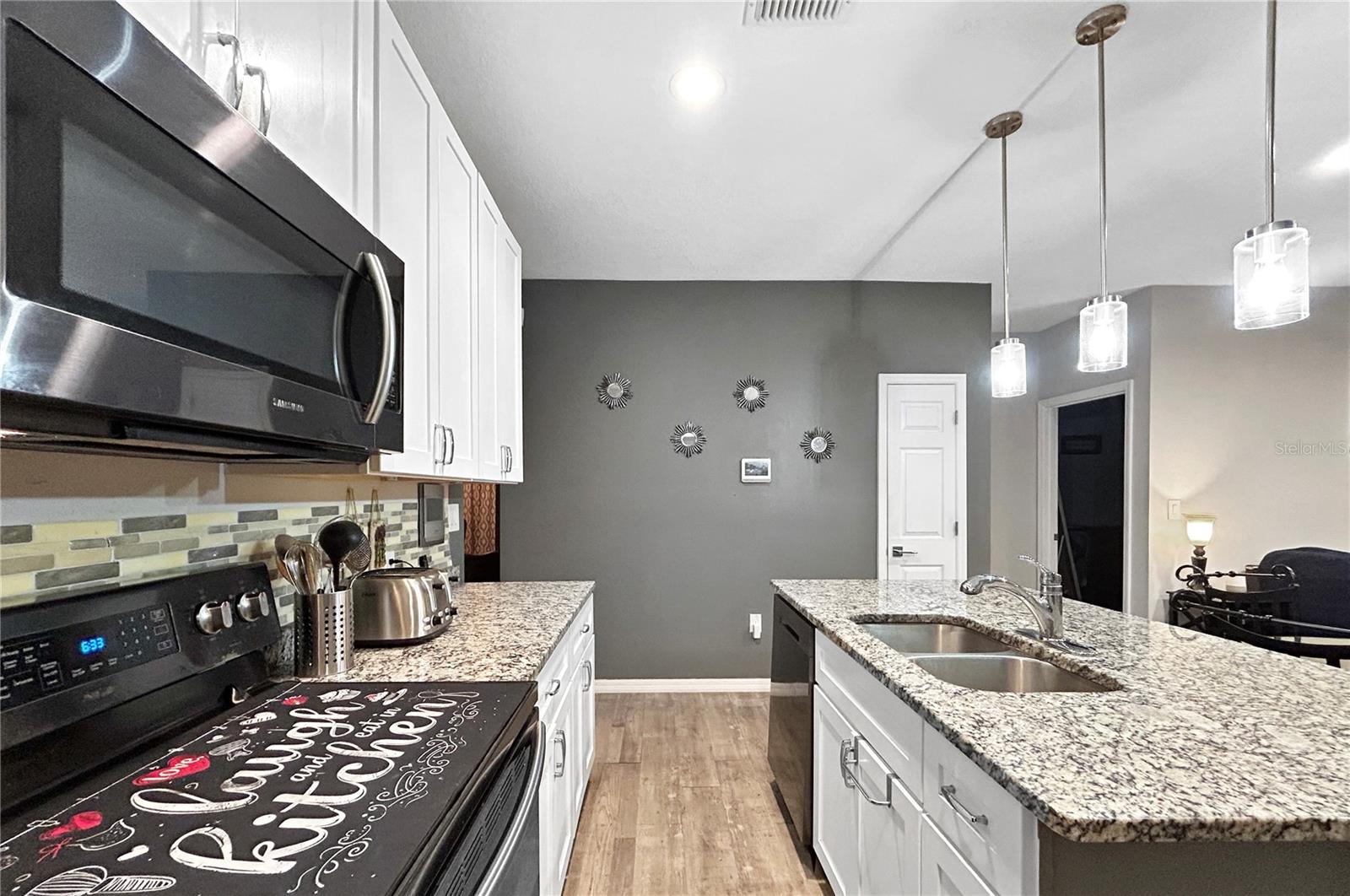 MASCOTTE SUNSET HEIGHTS - Residential