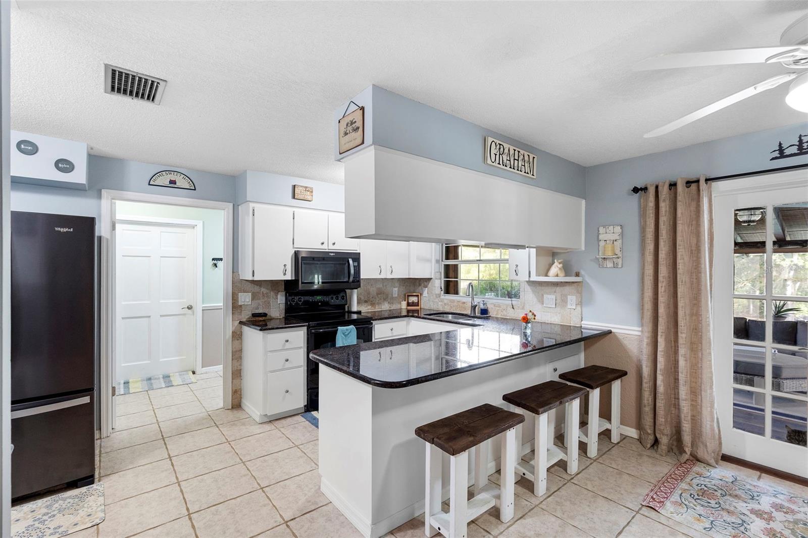 PICCIOLA HIGHLAND ESTATES - Residential