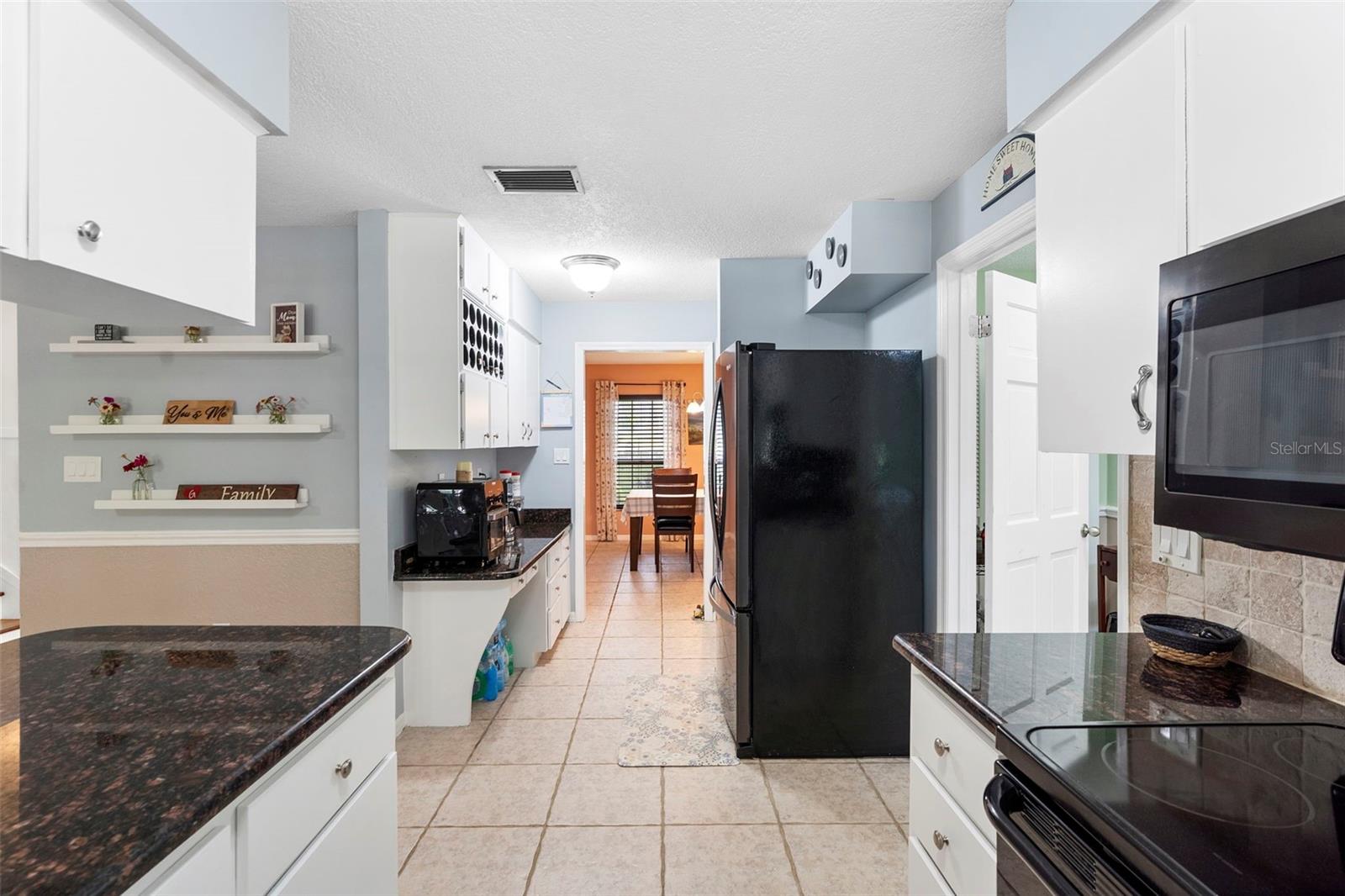 PICCIOLA HIGHLAND ESTATES - Residential