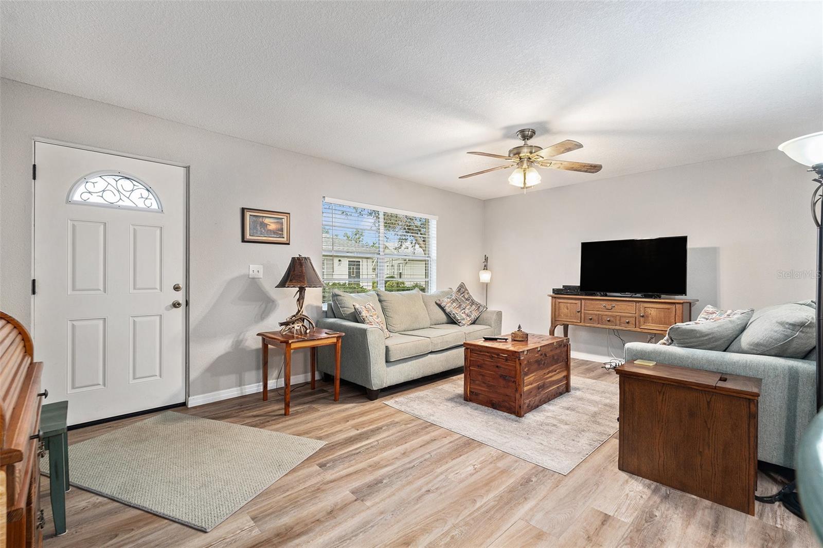 301 ANDOVER PLACE S 175