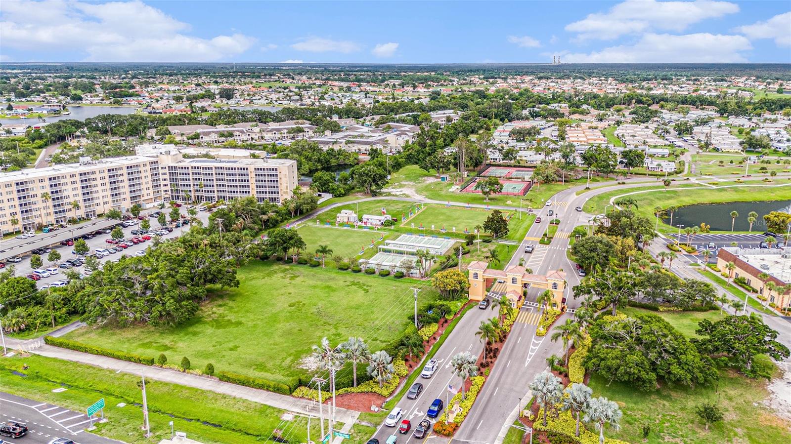 ANDOVER H CONDO - Residential