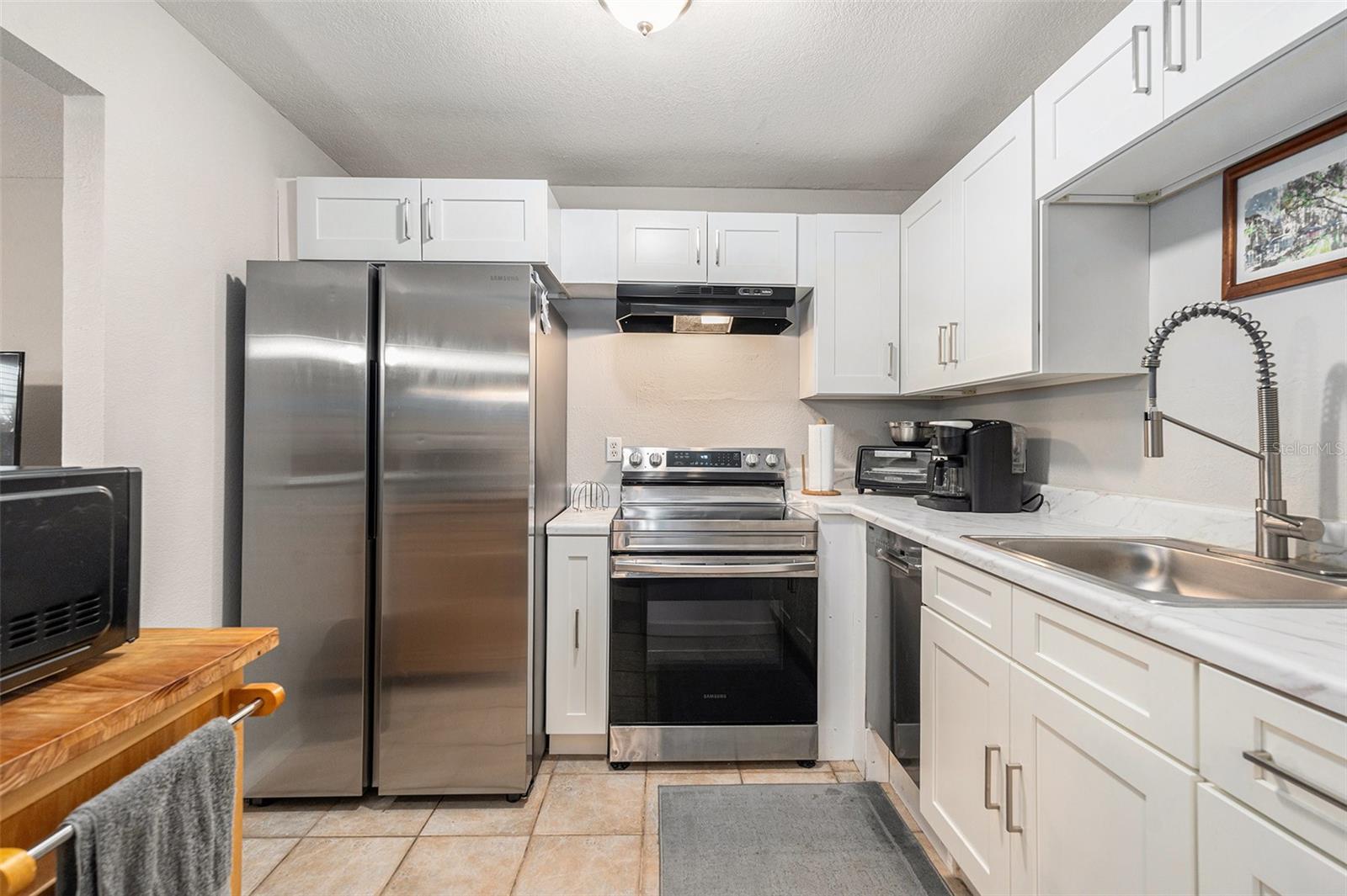 ANDOVER H CONDO - Residential