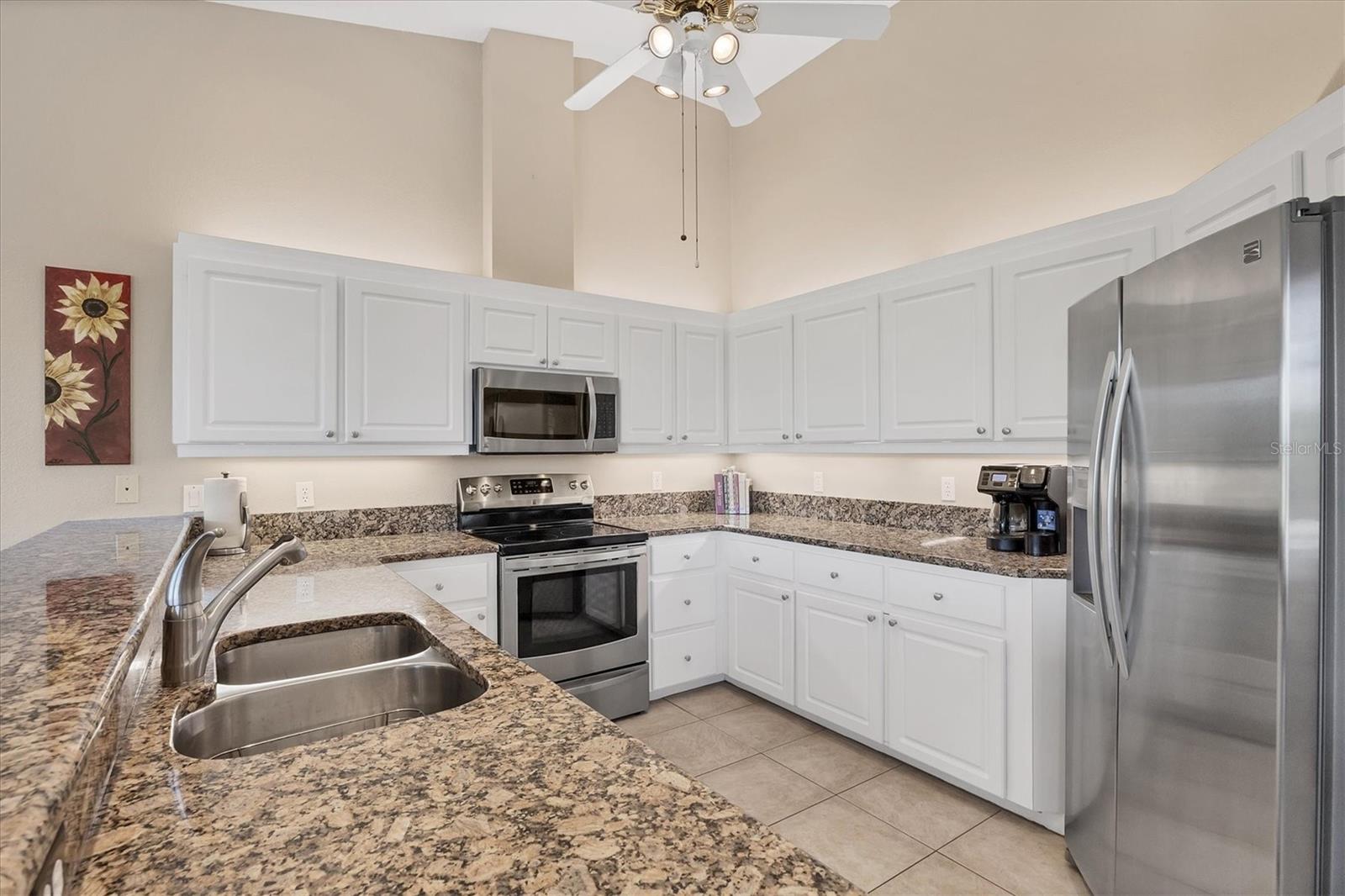 THE LAKES OF JACARANDA - Residential