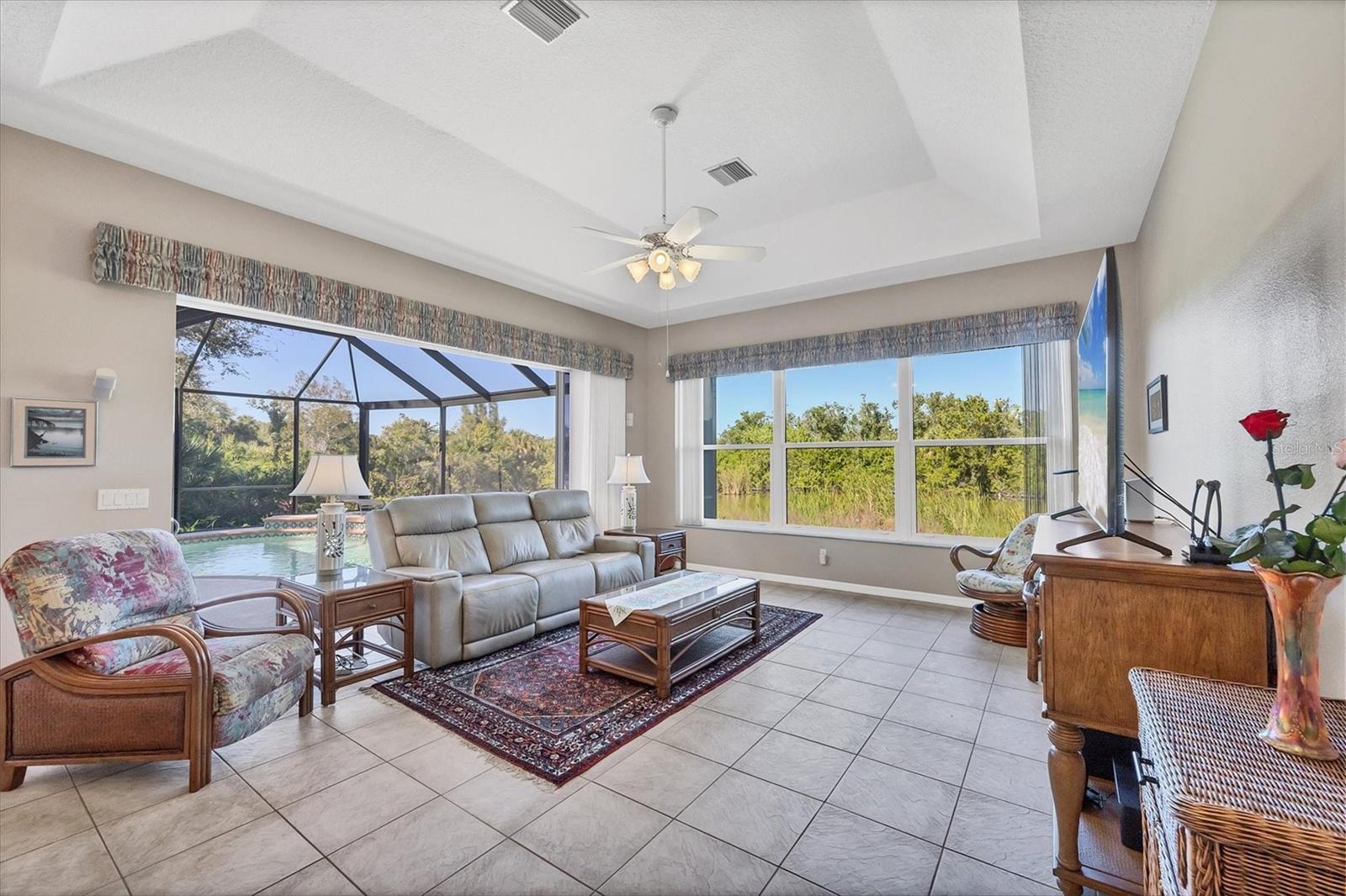 THE LAKES OF JACARANDA - Residential